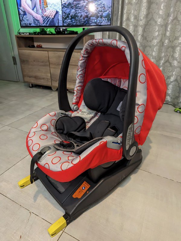 Детское кресло переноска авто-люлька Peg Perego Primo Viaggio