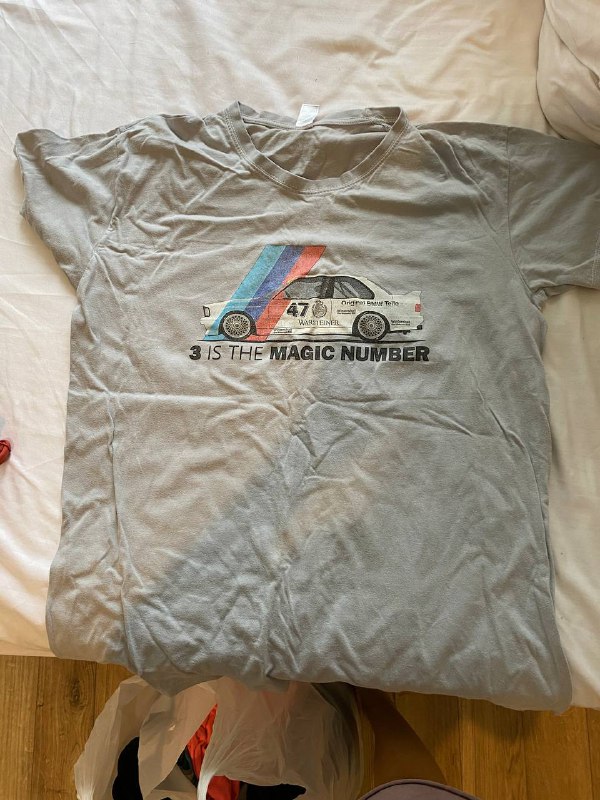 Купальник, футболки, лосины, рубашка, консилер 3