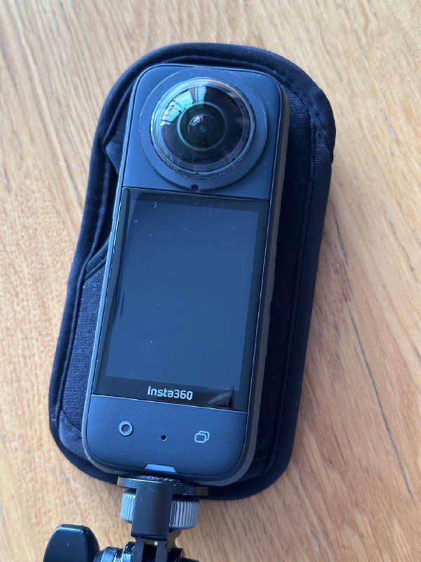 Insta360 X3 камера 360 градусов