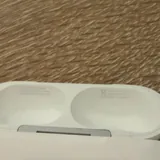 Apple AirPods Pro 3 6