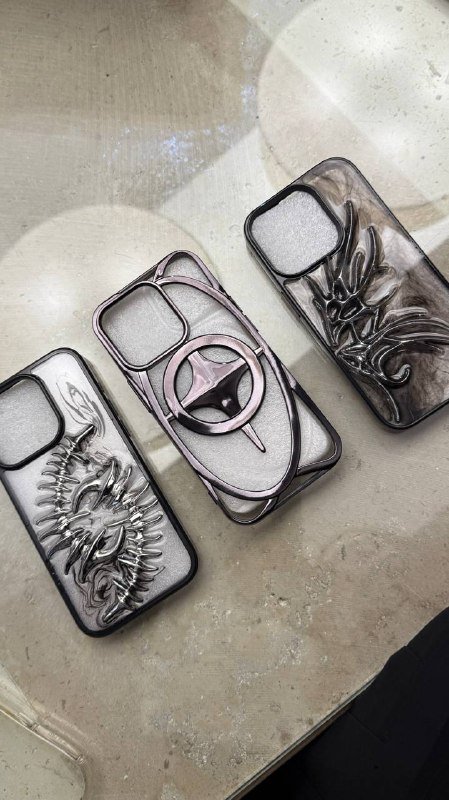 Чехлы на Iphone 15 pro