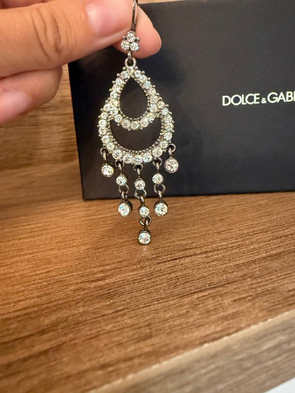 сережки, браслет Dior
