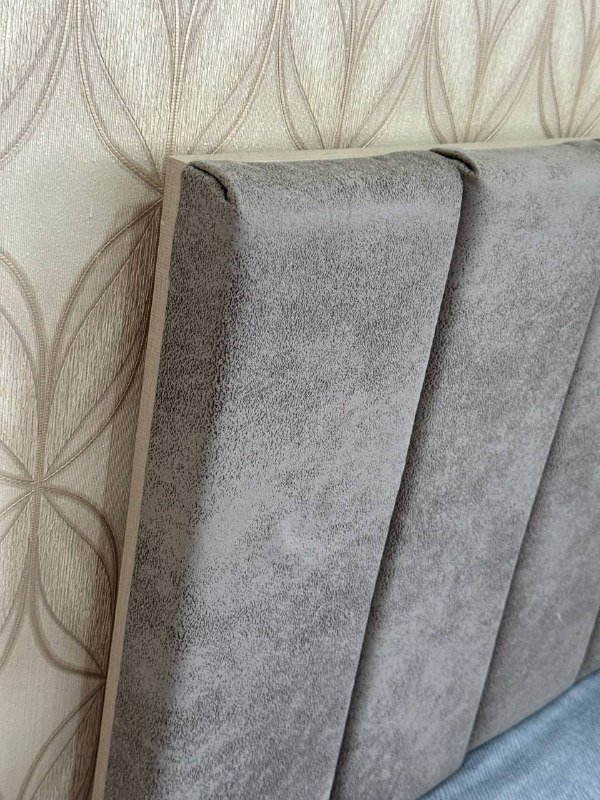 Кровать, тумбы, туалетный столик, шкаф 5