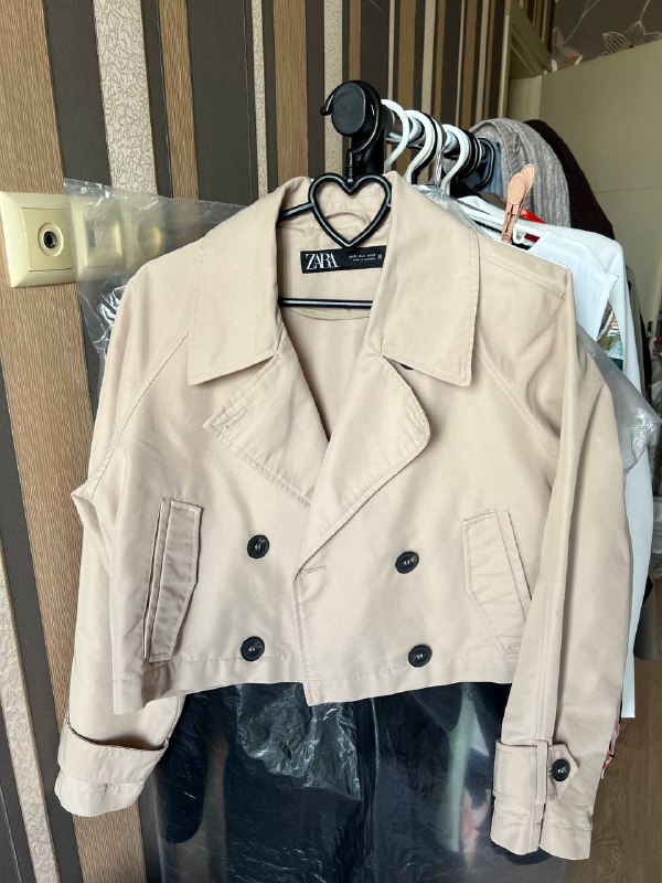 мужские черные джинсовые шорты Zara