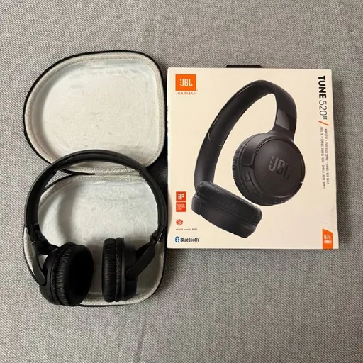 Беспроводные наушники JBL Tune 520BT
