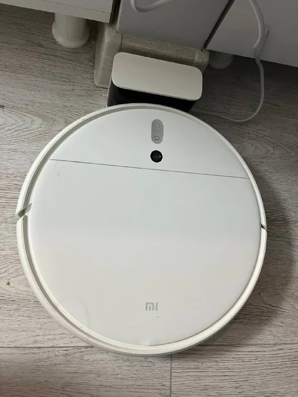 Xiaomi Mi Robot Vacuum-Mop 1C 1
