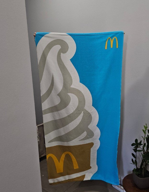 пляжные полотенца McDonald's лимитированная коллекция 2