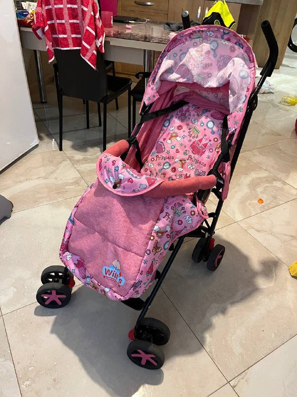 Коляска детская с москитной сеткой и дождевиком 3