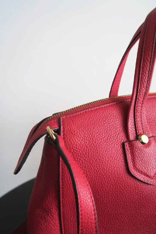 Оригинальная кожаная сумка Furla рубиново-красная 6