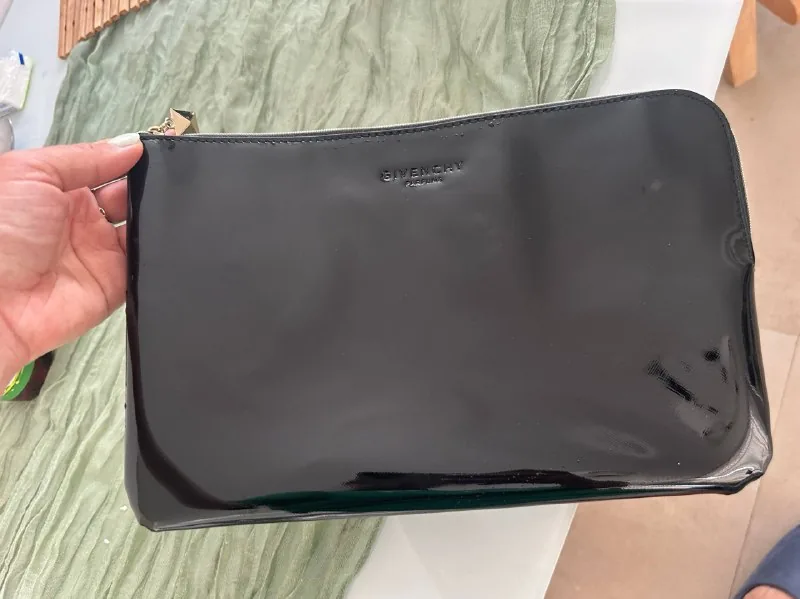 Givenchy Day Pouch 1