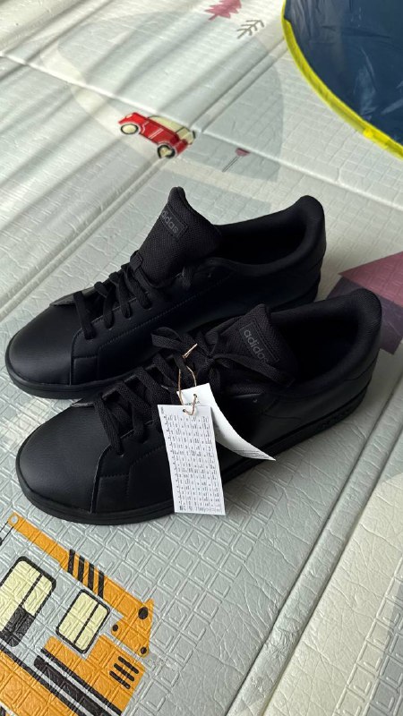 Новые кроссовки Adidas оригинал 3