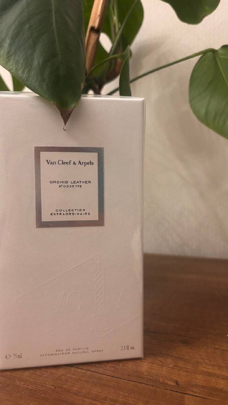 Парфюм Van Cleef & Arpels Orchid Leather