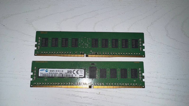 Оперативная память Samsung 8GB DDR4 ECC Registered