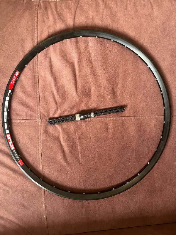 Велосипедный обод DT Swiss 466D 27.5" новый