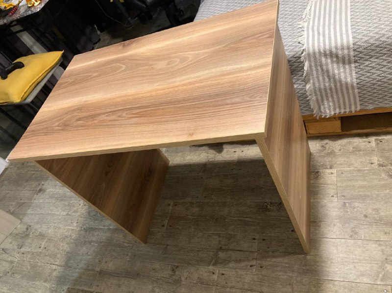 Рабочий письменный стол 80х50 см 3