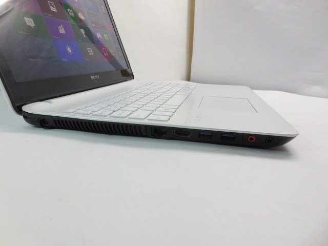 Ноутбук Sony Vaio с зарядным устройством 4