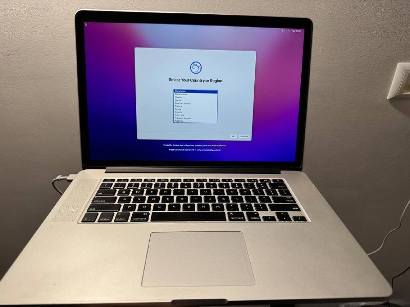 MacBook Pro 2015 i7 16GB 512SSD