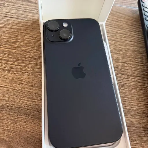 iPhone 15
