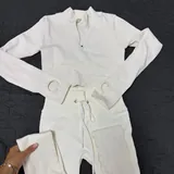 Леопардовый костюм, зеленая футболка, джинсы, белый костюм, блуза, пиджак, сумка, платье 4