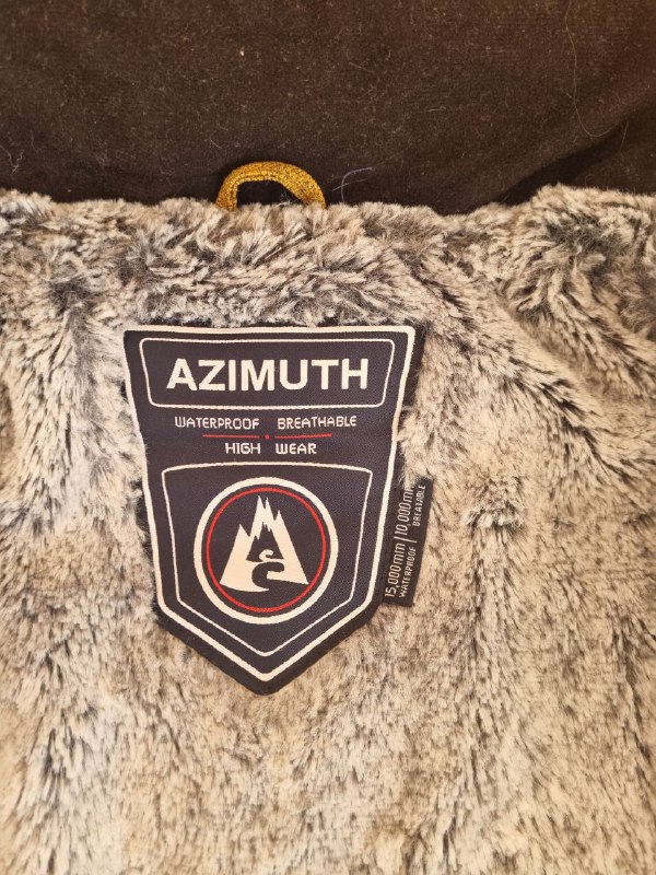 2 утепленные куртки: Azimut и Termit 5