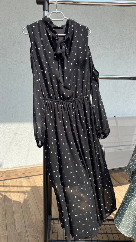 Джинсовая куртка, брючный костюм, шерстяная рубашка, платья, спортивные штаны, футболка 6