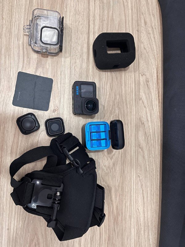 GoPro hero 12 black, ΠΊΠ°ΡΡΠ° ΠΏΠ°ΠΌΡΡΠΈ, Π°ΠΊΠΊΡΠΌΡΠ»ΡΡΠΎΡΡ, ΠΊΠ΅ΠΉΡ, ΠΊΡΠ΅ΠΏΠ»Π΅Π½ΠΈΠ΅