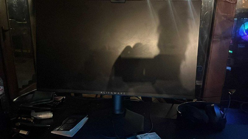 i5 14400f, Rtx 4060, 16GB RAM, 512GB SSD, monitor, chair, gaming table, stream camera 4