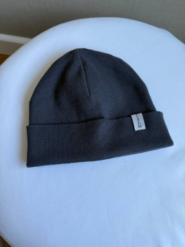 Демисезонная шапка, шапка Boss, детские шлёпанцы с машинками 2