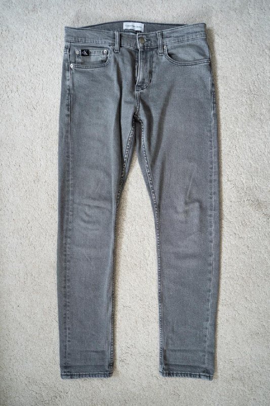 Джинсы Calvin Klein мужские W31xL32 серые