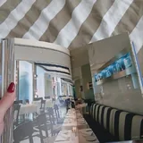 Книга Cafe & Restaurant Design 2