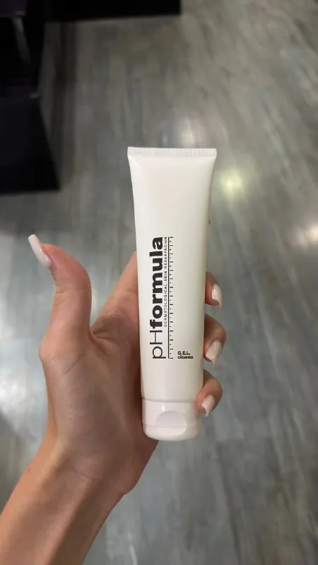 Очищающий гель pHformula G.E.L. Cleanse 1