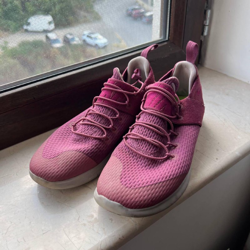 Мультиварка Redmond, блендер Zigmund & Shtain, плед JYSK, елка гирлянда, плойка BaByLiss, кроссовки nike, кроссовки zara, кеды Vans, ортопедические подушки, когтеточка столбик 6