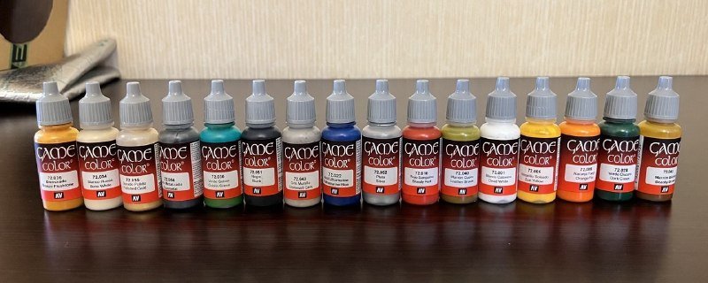 Набор акриловых красок Vallejo и набор смывок, инструменты для миниатюр