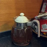 Заварочный чайник, плетеная подставка, глубокая миска 2