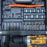 Шуруповерт DeWalt с комплектом 3