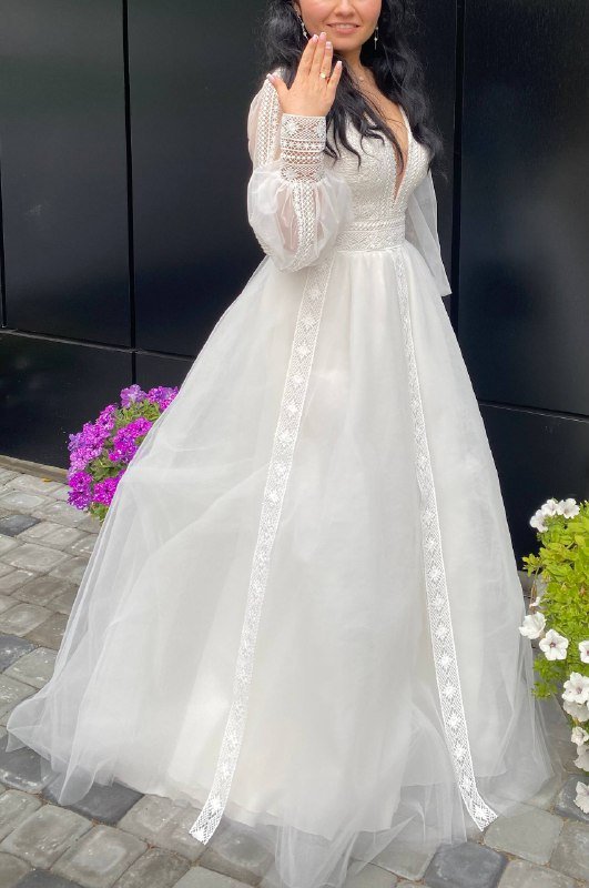 Элегантное свадебное платье на корсете 6