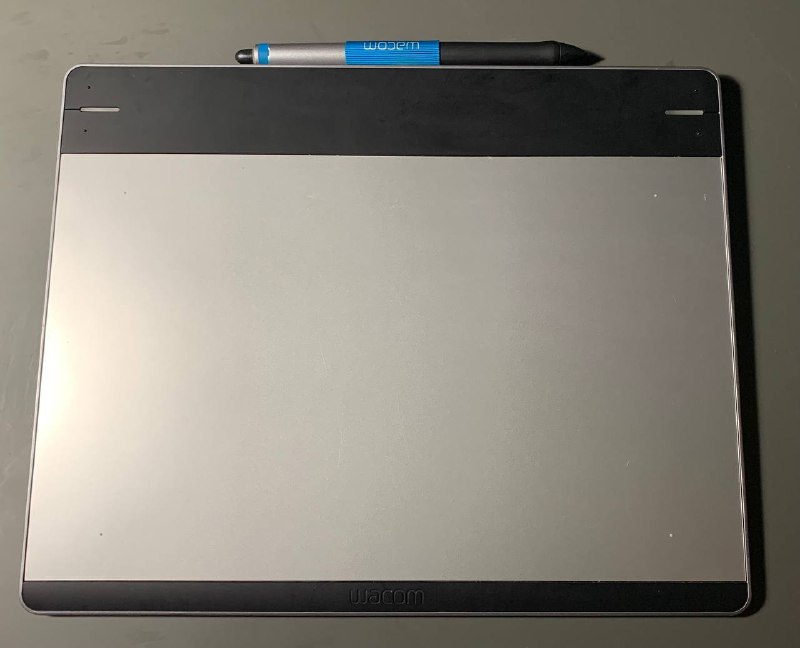 Wacom Intuos CTH-680 графический планшет