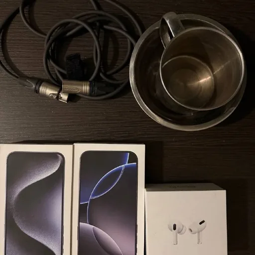Кабель XLR–XLR, коробки Apple, походная посуда