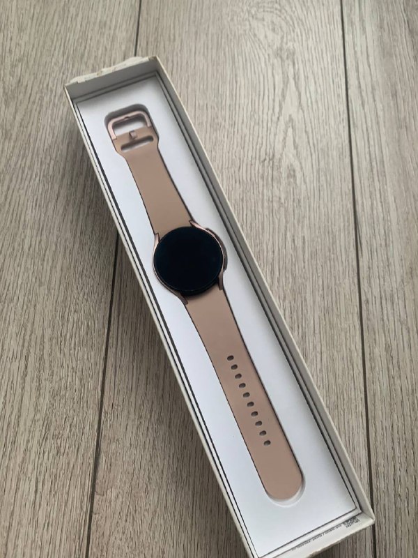 Galaxy Watch 4 in идеальном состоянии 3