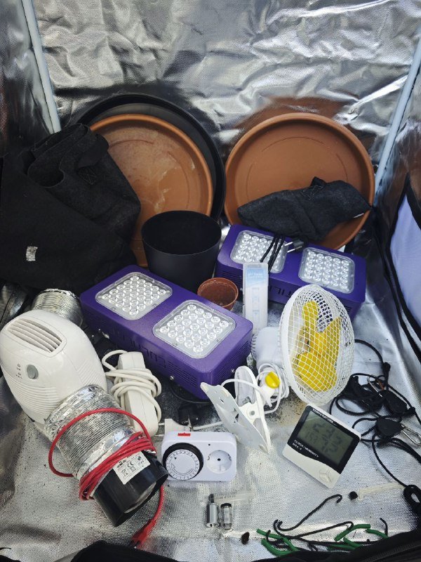 Набор для выращивания растений с оборудованием 2