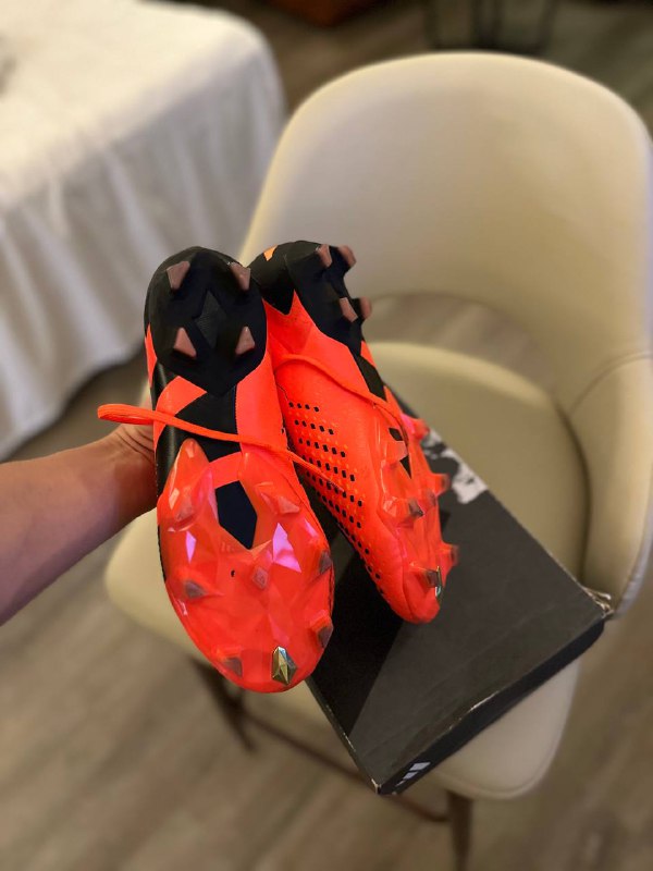 Adidas predator футбольные бутсы 41 3