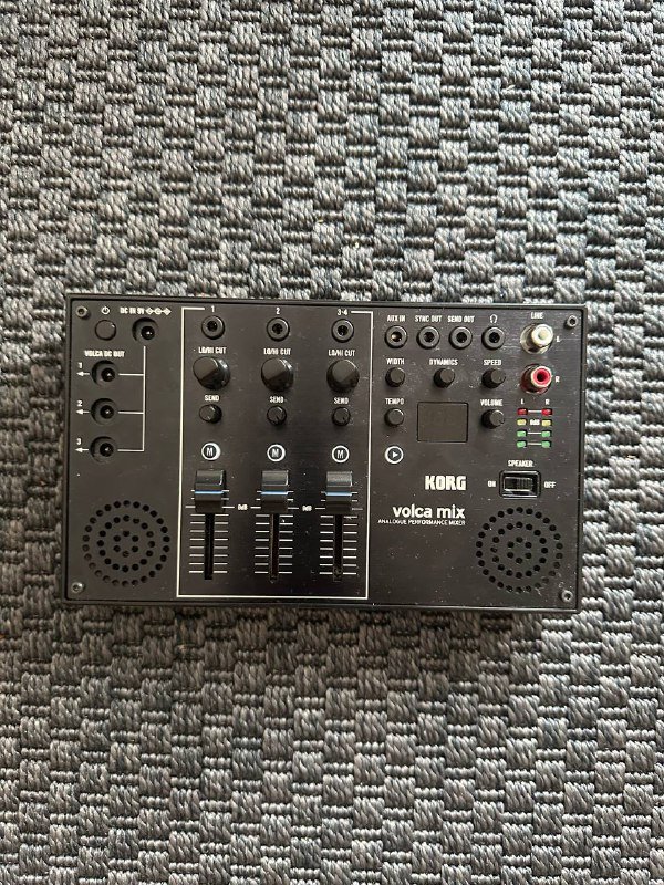 Микшер Korg Volca Mix