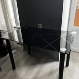 Стеклянный обеденный стол 1