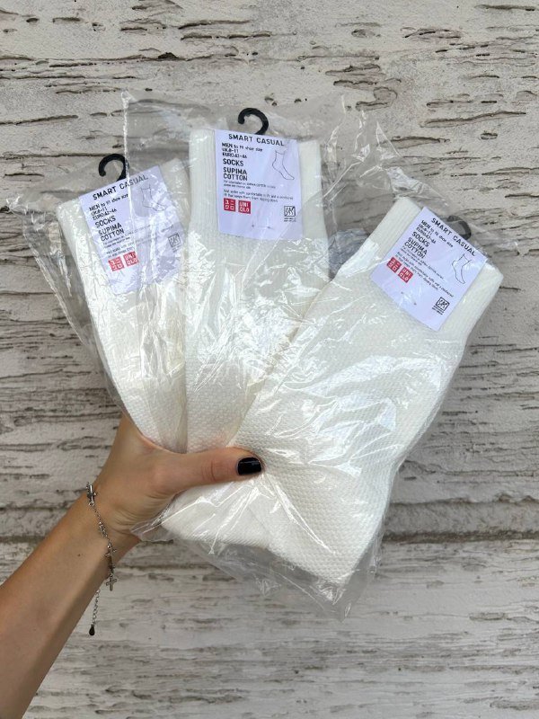 юбка шорты nike, сумка signature element, брюки irnby, носки uniqlo, вязаная кепка att, платье marc jacobs grunge redux, vibram fivefingers, birkenstock 4