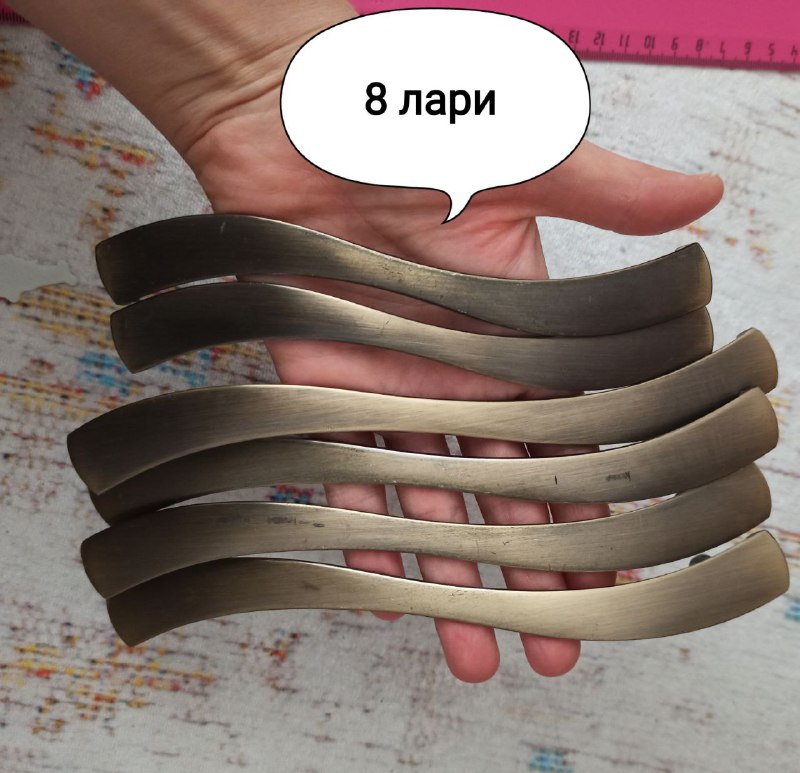 Светильники, шланги, ручки, рамки для розеток, тапки 3