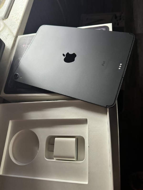 iPad Pro 11, 256GB, Space Grey, симка 4