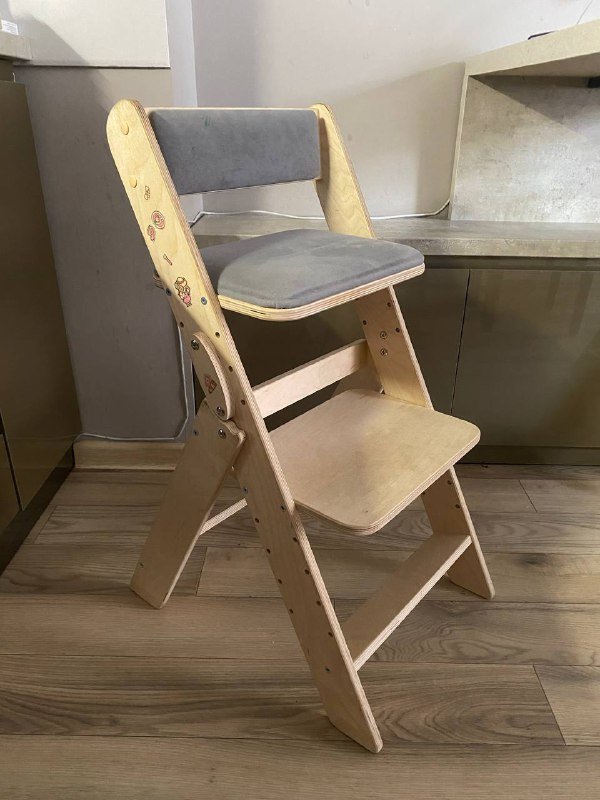 Растущий детский стул складной