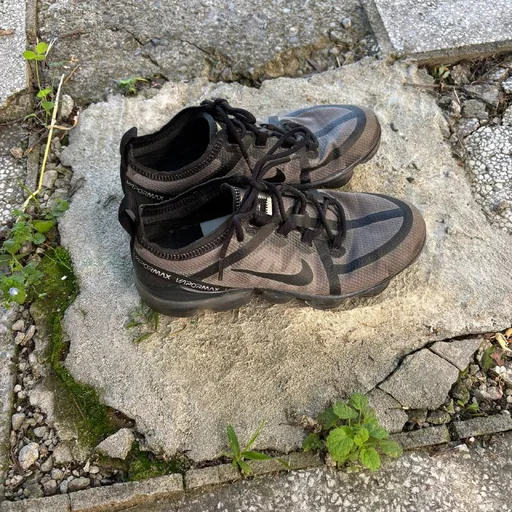Кроссовки Nike