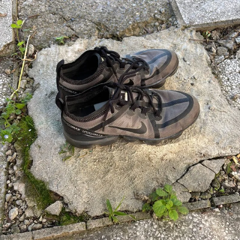 Кроссовки Nike 1