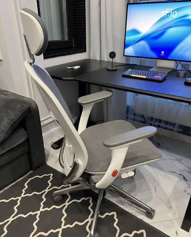 офисное кресло 2